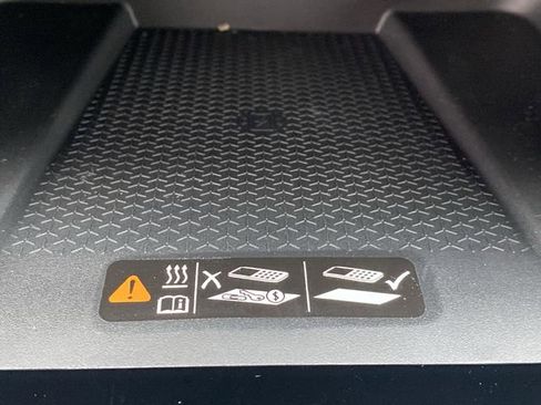 New 2026 Chevrolet Traverse High Country w/ LPO, Floor Liner Package image 20