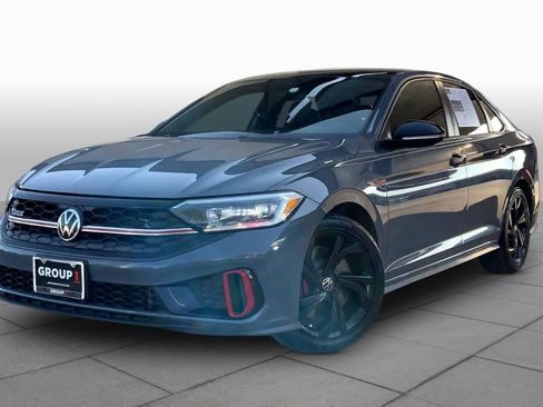 Used 2023 Volkswagen Jetta GLI Autobahn FWD image 1