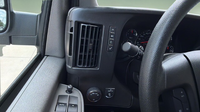 Used 2025 GMC Savana 2500 w/ Driver Convenience Package RWD image 25
