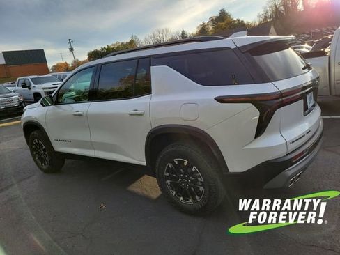 Used 2025 Chevrolet Traverse Z71 w/ Driver Confidence Package image 5