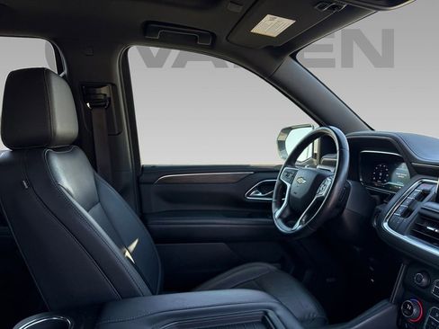 Used 2022 Chevrolet Tahoe LT image 9