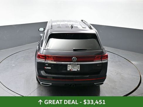 Used 2025 Volkswagen Atlas SE image 51