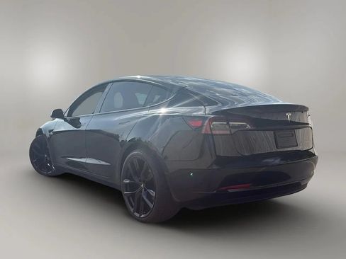 Used 2022 Tesla Model 3 Long Range AWD/4WD image 5