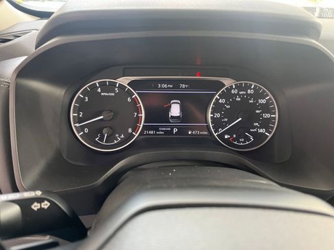 Used 2025 Nissan Rogue SV FWD image 42