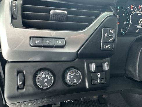 Used 2020 Chevrolet Tahoe Premier image 36