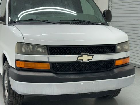 Used 2012 Chevrolet Express 3500 LT w/ LT Preferred Equipment Group image 34
