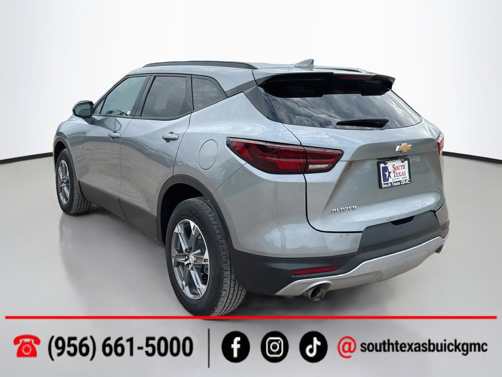 Used 2024 Chevrolet Blazer LT w/ Convenience Package FWD image 6