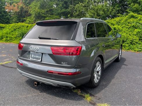 Used 2018 Audi Q7 3.0T Premium Plus w/ Premium Plus Package AWD/4WD image 5