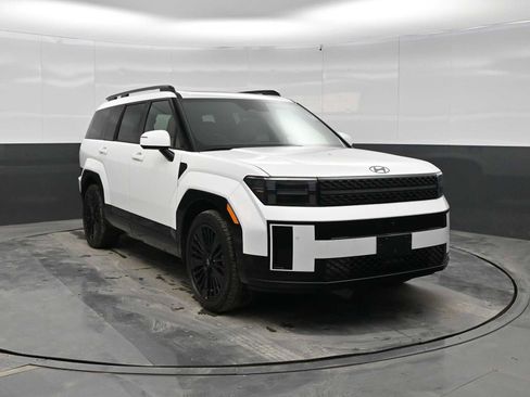 New 2026 Hyundai Santa Fe Calligraphy image 2