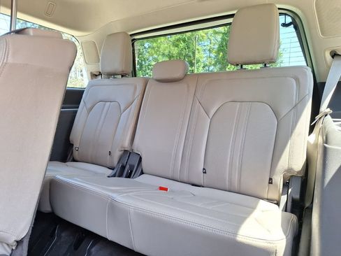 Used 2021 Ford Expedition Limited RWD image 11