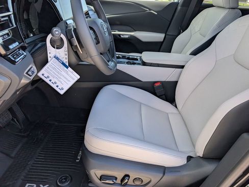 New 2026 Lexus RX 350h image 10