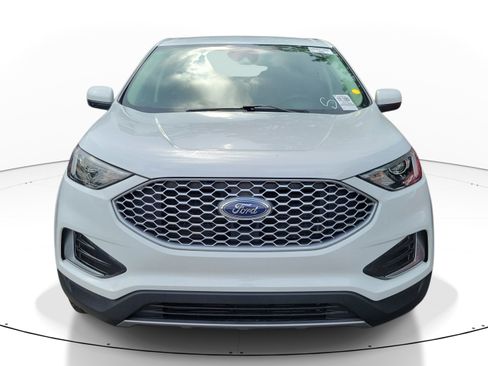 Used 2024 Ford Edge SEL AWD/4WD image 2