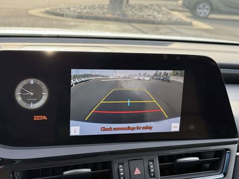 Used 2023 Lexus ES 350 Premium w/ Premium Package image 11