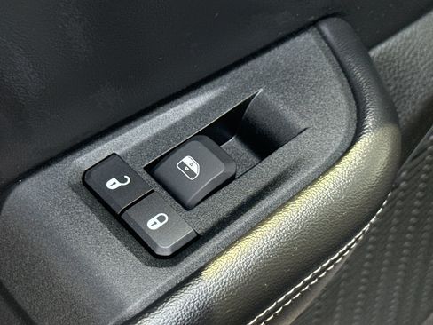 Used 2024 Jeep Grand Cherokee Limited w/ Luxury Tech Group II AWD/4WD image 29