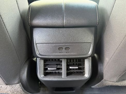 Used 2025 GMC Terrain Elevation AWD/4WD image 12