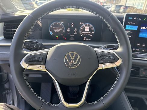 New 2026 Volkswagen Tiguan SE AWD/4WD image 18