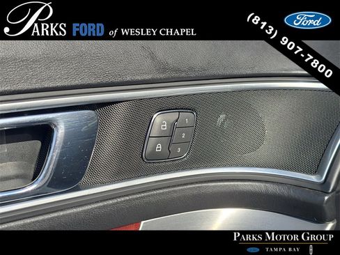 Certified 2018 Ford Explorer Platinum image 19