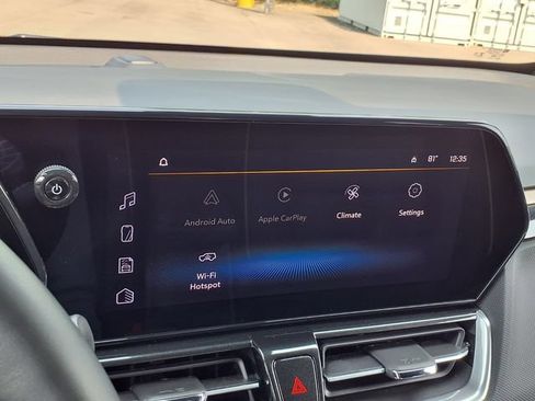 Used 2025 Chevrolet TrailBlazer ACTIV w/ Convenience Package FWD image 11