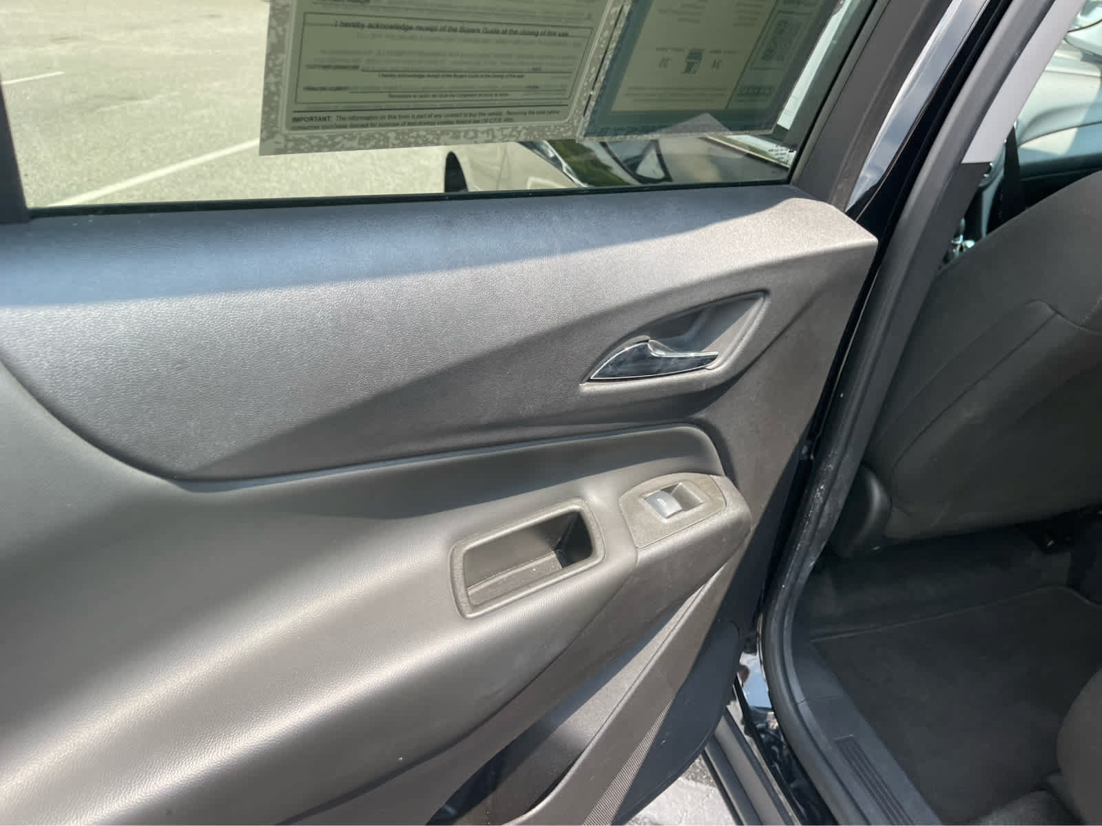Used 2024 Chevrolet Equinox LT AWD/4WD image 20