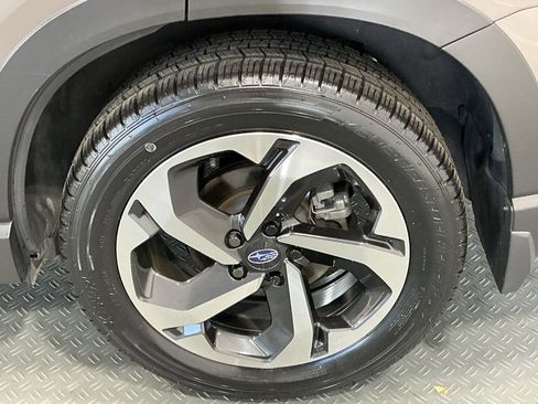 Used 2022 Subaru Forester Touring image 38