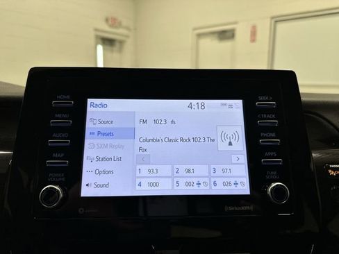 Used 2023 Toyota Camry SE image 29