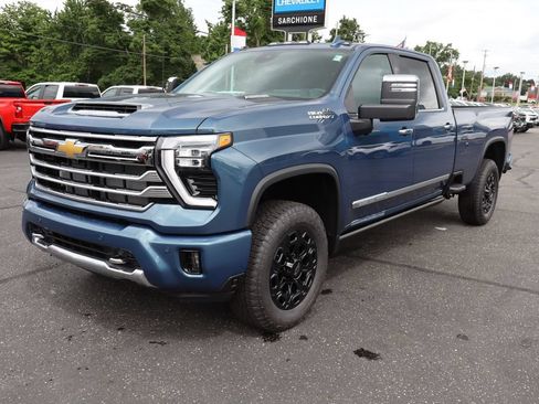 New 2026 Chevrolet Silverado 3500 High Country w/ Technology Package AWD/4WD image 26