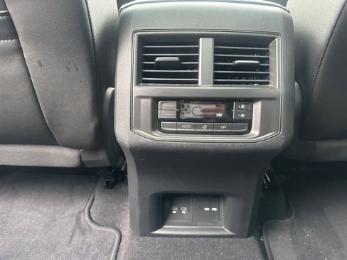 Used 2023 Volkswagen Atlas SEL image 13