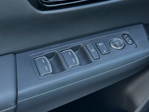 New 2025 Honda CR-V FWD e:FCEV image 11