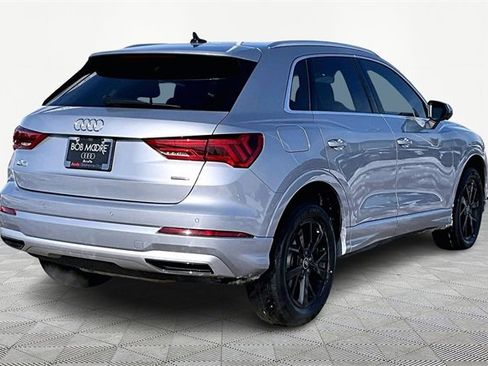 Used 2023 Audi Q3 2.0T Premium Plus w/ Premium Plus Package image 2