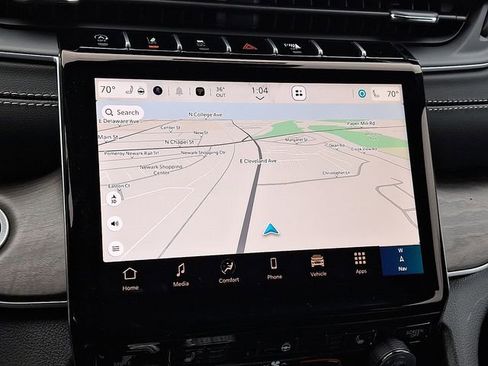 New 2025 Jeep Grand Cherokee Limited w/ Black Appearance Package image 11