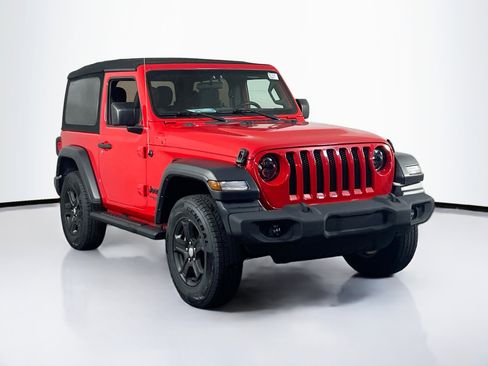 Used 2021 Jeep Wrangler Sport S image 3