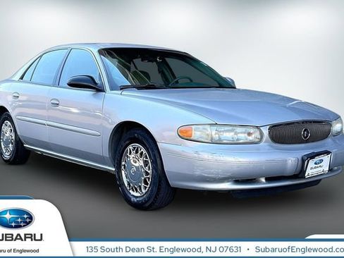 Used 2004 Buick Century Custom FWD image 1