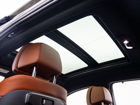 New 2027 BMW X6 M60i AWD/4WD image 18