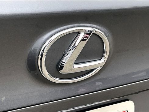 Used 2015 Lexus RC 350 image 9