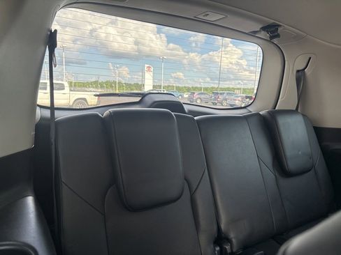 Used 2018 INFINITI QX80 2WD w/ Driver Assistance Package image 29