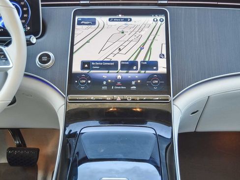 Used 2025 Mercedes-Benz EQE 350+ 4MATIC SUV image 13