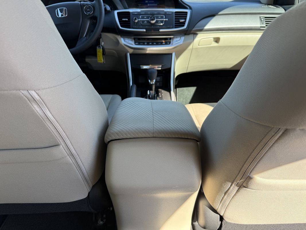 Used 2015 Honda Accord LX image 18