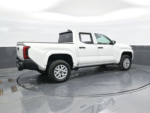 Used 2024 Toyota Tacoma SR w/ SR Upgrade Package image 7