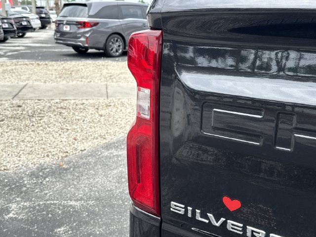 Used 2024 Chevrolet Silverado 1500 RST RWD image 15