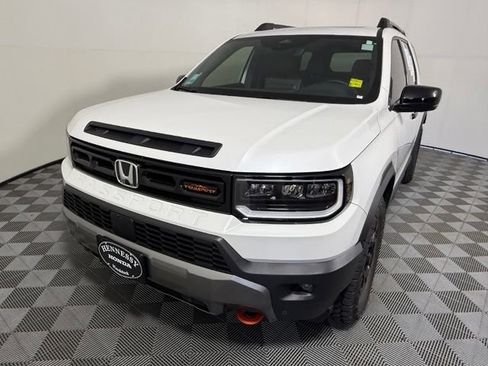 Used 2026 Honda Passport TrailSport Elite image 2
