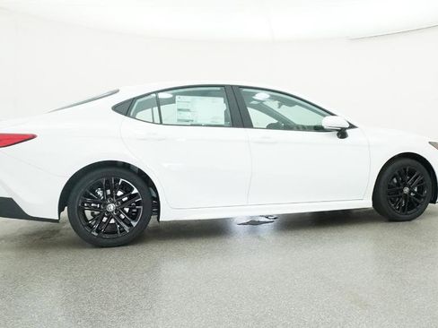 New 2026 Toyota Camry SE image 30