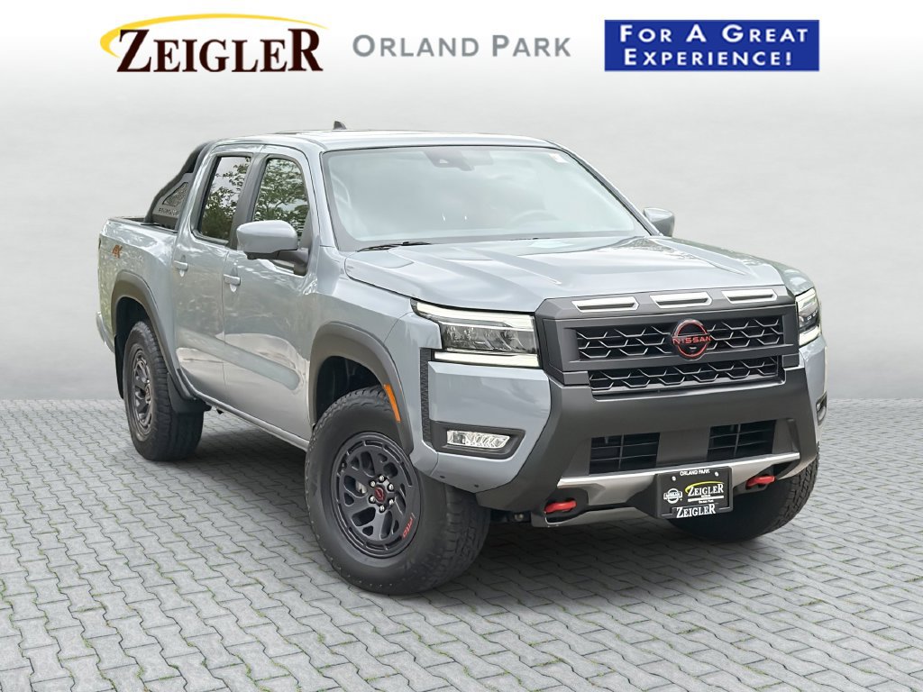 Certified 2025 Nissan Frontier PRO-4X w/ Pro Premium Package AWD/4WD image 1