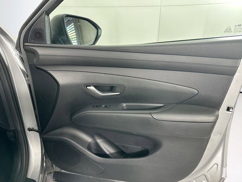Used 2025 Hyundai Tucson SEL FWD image 32