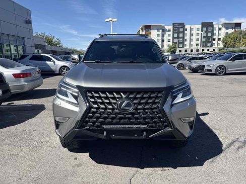 Used 2020 Lexus GX 460 Luxury w/ Luxury Sport Package AWD/4WD image 3