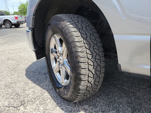 Used 2024 Ford F150 XLT w/ Mobile Office Package image 34