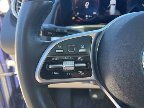 Used 2022 Mercedes-Benz GLB 250 GLB 250 4D Sport Utility image 21