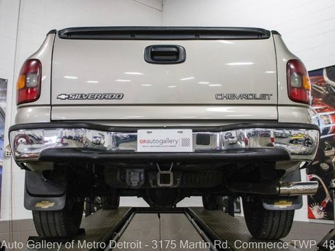 Used 2000 Chevrolet Silverado 1500 LS w/ Off-Road Chassis Pkg AWD/4WD image 20