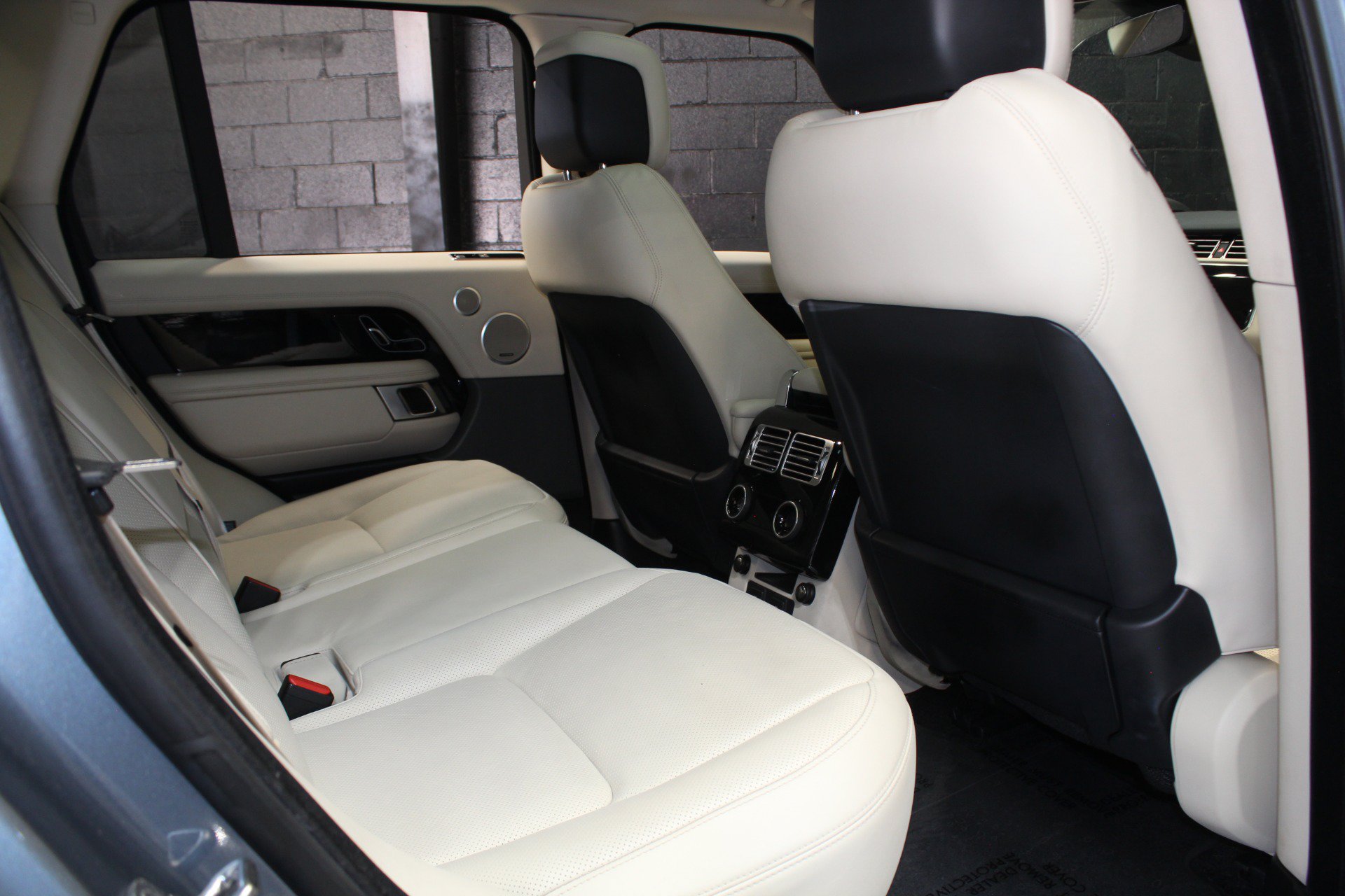 Used 2021 Land Rover Range Rover P525 Westminster Edition AWD/4WD image 47