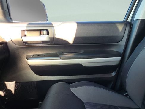 Used 2020 Toyota Tundra SR5 w/ SR5 Upgrade Package image 23