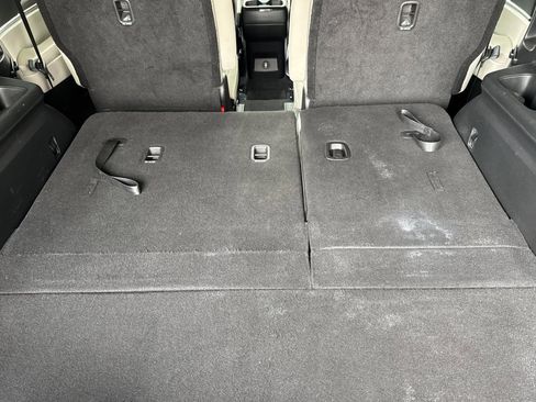 Used 2022 Kia Telluride EX w/ EX Premium Package image 20